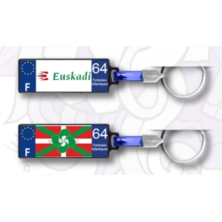 Porte clés plaque immatriculation avec doming Pays basque