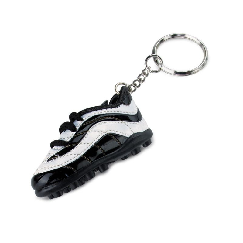 Porte-clés chaussure de foot plastique PVC noir/blanc*