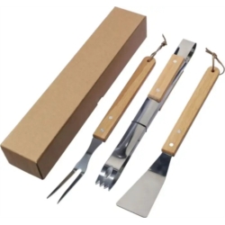 Set barbecue : spatule, fourchette et pince bois/acier boite ind. /24