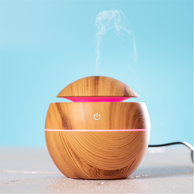 Humidificateur diffuseur aromatique intégré lum LED+cable USB 1/50