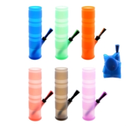 PIPE A EAU EN SILICONE PLIABLE 20 CM EN ASSORTIS 12/144